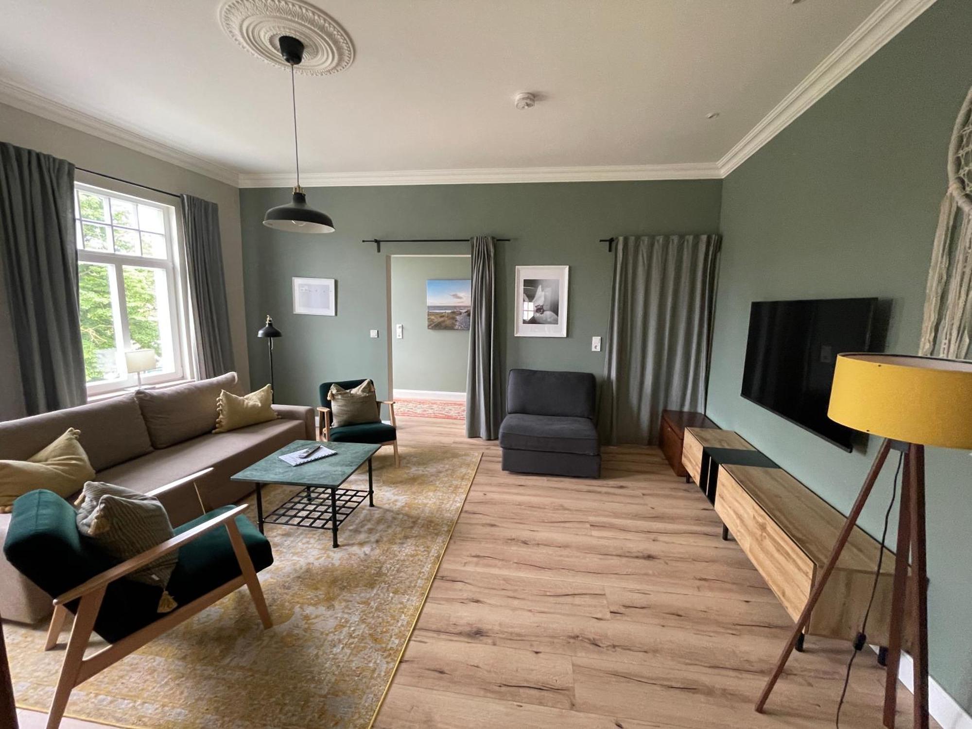 Luxus Lindenhof Apartments Zetel Pokoj fotografie